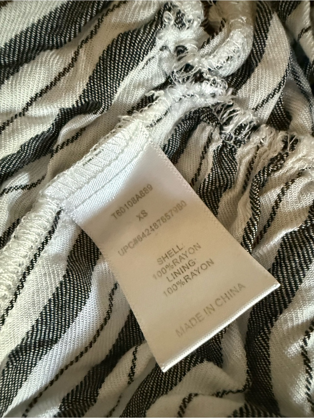Striped top - Picture 4 of 4